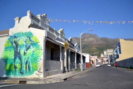 Martha Cooper, African Life, Global City, Best Street Art, City Lifestyle, Dude Ranch, Unique Beach, Coastal Cities, Town Street