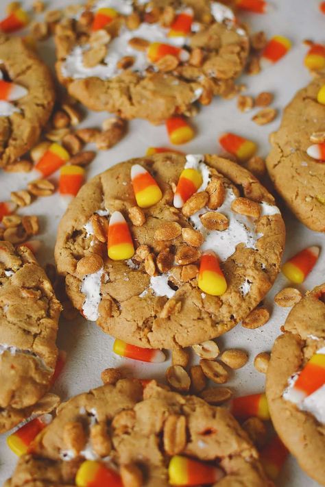 Candy Corn Cookies - KendellKreations Jojo Gaines, Fluffernutter Cookies, Candy Corn Cookie, Candy Core, Turkey Lunch Meat, Corn Cookies, Candy Corn Cookies, Flakey Salt, Honey Roasted Peanuts