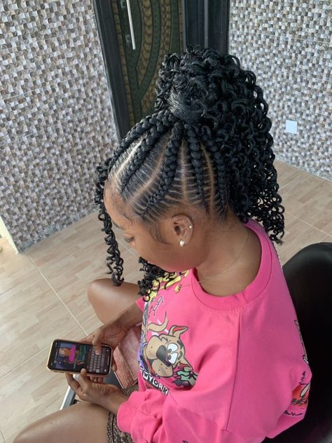 Braids with crochet Braids With Crochet, Braided Ponytail, Dreadlocks, Braids, Hair Styles, Crochet, Hair, Quick Saves, Beauty