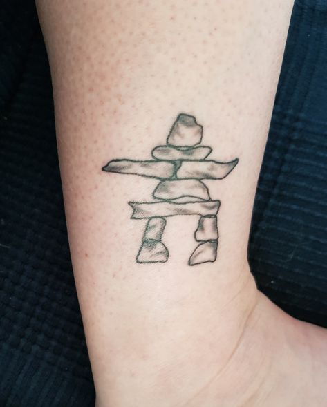 Inukshuk Tattoo, Tattoos Pictures, Tattoo Minimalist, Makeup Stuff, Beauty Hair Makeup, Beauty Hair, Pictures Images, Picture Tattoos, Small Tattoos