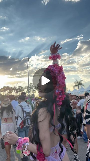 2,457 likes, 40 comments - planetcici on July 3, 2024: "my rave princess outfit 🌺 #ravegirl ~ i had so much fun making this diy flower crown & garters set !! it was so cute for the festival ˚✿° i really felt like a princess hehe 🫧 #festivaloutfit face gems from @lunautics 💖 link in my bio to shop <333 ily babes !! lmk if y’all would like a tutorial on the flower accessories 💗 xoxo". Princess Outfit, Rave Babe, Diy Flower Crown, Rave Girl, Face Gems, Garter Set, Princess Outfits, July 3, Flower Accessories