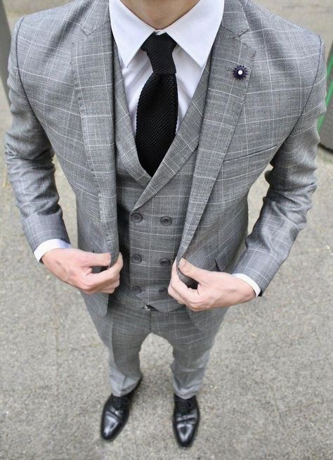 Checked Suits Men, Grey Mens Suit, 3 Piece Suit Men, Men's Suiting, Grey 3 Piece Suit, Grey Check Suit, Suits Groom, Grey Suit Men, Blazer Outfits Men