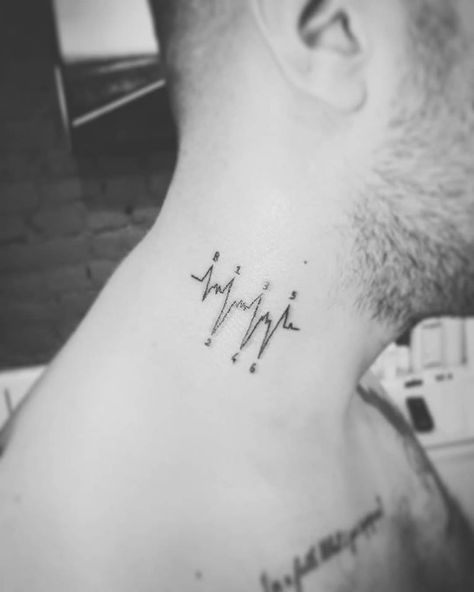 life speed tattoo Tattoo Ideas For Men Cars, Speed Tattoo Ideas, 6 Speed Gear Shift Tattoo, Speed Tattoo, Eternal Tattoo, Heartbeat Tattoo, Mechanic Tattoo, Car Ecu, Bicep Tattoo