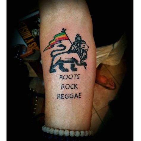 Rastafarian Tattoo Ideas, Jamaican Inspired Tattoos, Rasta Tattoo For Women, Rastafarian Tattoo, Rastafari Tattoo, Rasta Tattoo, Converse Ideas, Women Legs, Ocean Animals