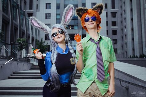 Zootopia Costume, Judy Hopps Cosplay, Zootopia Cosplay, Judy And Nick, Cosplay Couple, Couples Cosplay, Nick And Judy, Nick Wilde, Disney Halloween Costumes