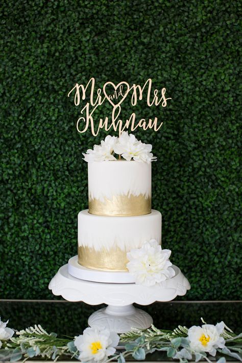 Modern laser cut heart "Mr. & Mrs." personalized wedding cake topper by Let's Tie The Knot White And Gold Wedding Cake, White And Gold Wedding, Floral Wedding Cakes, Personalized Wedding Cake Toppers, Simple Wedding Cake, Engagement Cakes, Modern Wedding Cake, Gold Wedding Cake, Cool Wedding Cakes