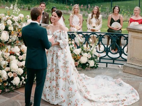 Celebrity wedding style inspires us all. Recreate the iconic wedding looks of actress Sophia Bush -- we've rounded up some savvy finds to help you score her bridal style on a budget! The post Bridal Style: How to Score the Sophia Bush Wedding Look for Less! appeared first on The Budget Savvy Bride - helping couples plan beautiful weddings on a budget they can actually afford!!. Bush Wedding, Celebrity Wedding Dresses, Iconic Weddings, Vogue Wedding, Oklahoma Wedding, Wedding Highlights, Wedding Dresses With Flowers, Sophia Bush, Dress Flower