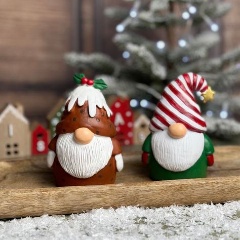 Clay Gonk, Creative Christmas Food, Christmas Competition, Clay Gnomes, Christmas Competitions, Terry's Chocolate Orange, Fimo Ideas, Christmas Meals, Christmas Cake Designs