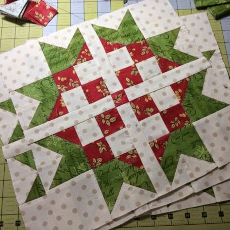 Scandinavian Quilts, A Quilting Life, Patchwork Blocks, Christmas Quilt Patterns, Quilted Table Runners Patterns, Quilt Square Patterns, Primitive Gatherings, Holiday Quilts, Star Quilt Blocks