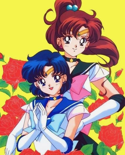 Super Sailor Jupiter and Sailor Mercury Sailor Moon Official, Moon Artwork, Sailor Moon Girls, Arte Sailor Moon, Sailor Moon Stars, Minako Aino, Sailor Moon Aesthetic, Sailor Pluto, Sailor Moon Manga