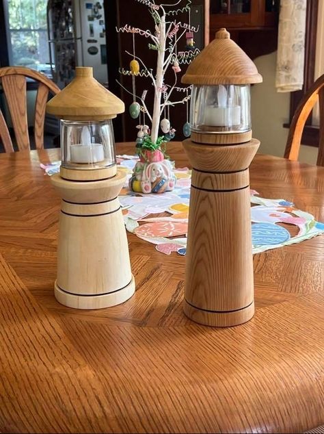 Woodturning Art, Making Wooden Toys, Woodworking Shop Layout, Wood Craft Projects, Wood Turning Lathe, Lathe Projects, Industrial Wood, Wood Carving Designs, Wood Shop Projects