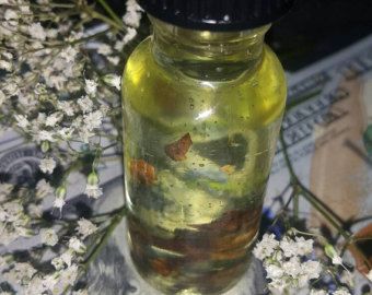 Gypsy Magick: Money Drawing Oil Money Potion Recipe, Diy Money Oil Recipes, Money Drawing Powder Recipe, Fast Cash Oil Recipe, Money Drawing Oil Recipe, Money Oil Recipe Witchcraft, Witchy Oils, Money Oil Recipe, Money Drawing Oil