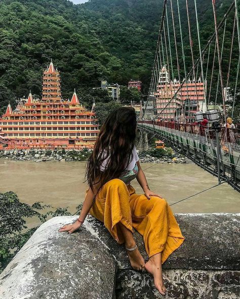 Uttarakhand Vibes on Instagram: “"Follow @uttarakhandvibes Use #uttarakhandvibes to get featured. Via:->@titi__oliva Location:->Rishikesh - Yoga Capital of the…” Rishikesh Photography, Rishikesh Ganga, Haridwar Rishikesh, Yoga India, Rishikesh Yoga, Camping Inspiration, Rishikesh India, Best Poses For Photography, Hiking Photography