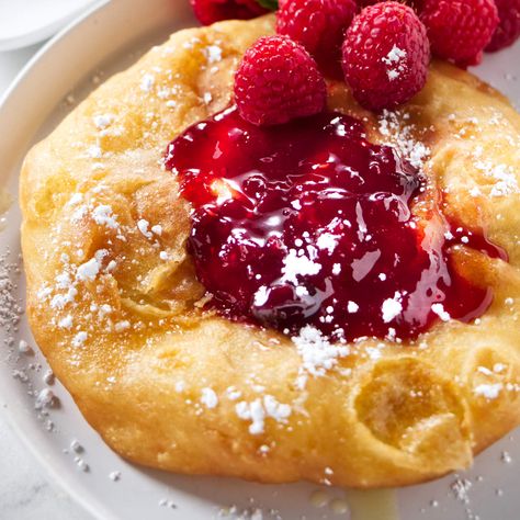 Navajo Fry Bread Fry Bread Recipe With Yeast, Navajo Recipes, Yeast Fry Bread Recipe, Navajo Fry Bread Recipe, Fluffy Flatbread, Navajo Fry Bread, Native American Fry Bread, Egg And Bread Recipes, Fry Bread Recipe