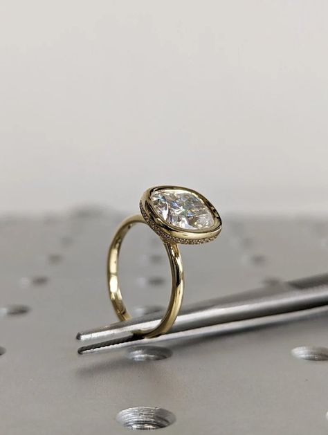 MAIN RING
Center BRAVERMAN Moissanite
Cut : Cushion Cut
Color : D
Clarity : VVS

#3 #CT #Excellent #Cushion #Cut #Moissanite #Ring #Bezel #Setting #Solitaire #Ring #14K #Yellow #Gold #Wedding #Bezel #Ring #Engagement #Ring #For #Her #bezel #ring #bezel #solitaire #ring #bridal #ring #moissanite #ring #classic #diamond #ring #cushion #cut #ring #cushion #diamond #ring #engagement #ring #proposal #ring #solitaire #ring #wedding #ring #yellow #gold #ring #hidden #halo #ring Bezel Engagement Ring, Cushion Cut Moissanite, Cushion Engagement Ring, Engagement Ring For Her, Engagement Rings Cushion, Ring Bezel, Cushion Cut Engagement Ring, Bezel Ring, Hidden Halo