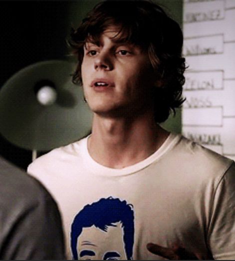 Evan Peters American Horror Story, Tate And Violet, Evan Peters, The Perfect Guy, American Horror, American Horror Story, Man Crush, Brad Pitt, Pretty Men