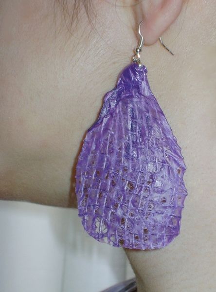 Plastic Bag Earrings in plastics jewelry accessories  with Plastic Ecofriendly Earring cute Bags Accessories Fused Plastic, Nice Earrings, Upcycle Plastic, Recycled Earrings, Recycled Plastic Bags, Recycled Jewelry, Eco Design, Plastic Jewelry, Creating Jewelry