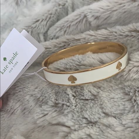 White And Gold Kate Spade Bangle Bracelet New With Tags Kate Spade Bracelet, Pave Bangle, Kate Spade Bangle, Classic Bangles, Stackable Bangles, Vintage Bangles, Bridal Bangles, Cuff Bangle Bracelet, Gold Cuffs