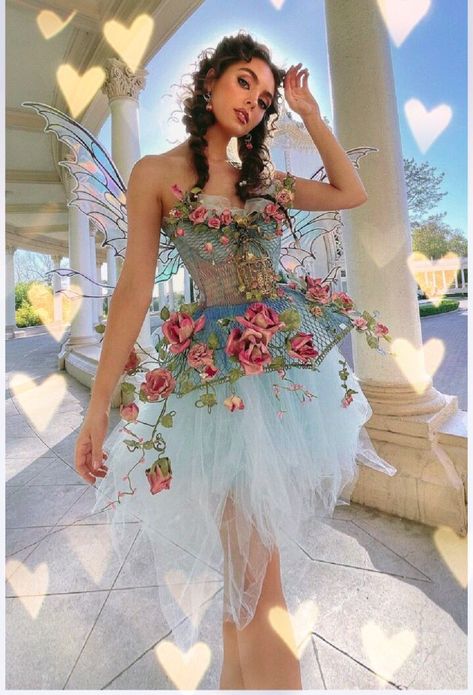 Fairy Costume Ideas For Women, Easy Fairy Costume, Costume Ideas Aesthetic, Fairy Costume Ideas, Chasing Daisies, Woodland Fairy Costume, Fairy Tale Costumes, Fairy Cosplay, Costume Ideas For Women