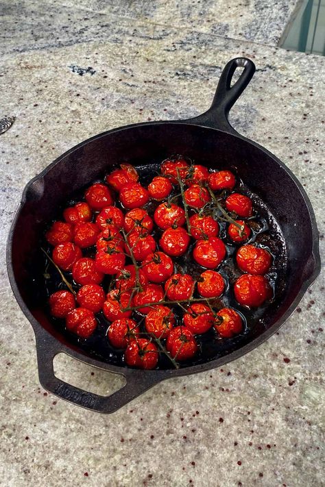 Pan Roasted Tomatoes, Roasting Cherry Tomatoes In Oven, Roasted Cherry Tomatoes Oven, Baked Cherry Tomatoes, Roast Cherry Tomatoes, Charred Tomatoes, Grape Tomato Salad, Oven Roasted Cherry Tomatoes, Balsamic Cherries