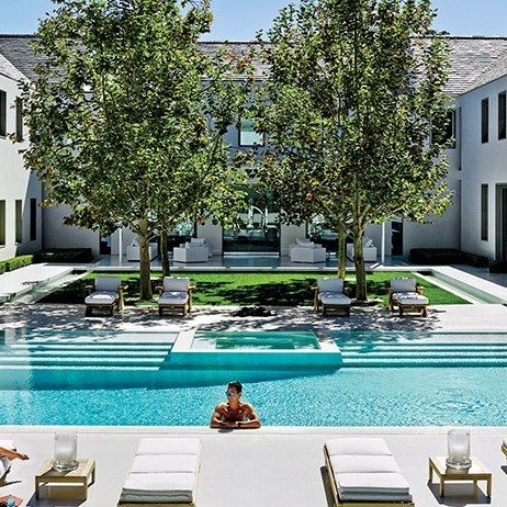 Summit Furniture, Alexandra Von Furstenberg, Luxury Pools, Casa Vintage, Modern Pools, Dream Pools, Swimming Pools Backyard, Swimming Pool Designs, Los Angeles Homes