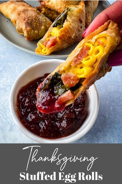 Soul Rolls Recipes Comfort Foods, Soul Food Egg Rolls Recipes, Thanksgiving Eggrolls, Soul Food Egg Rolls, Soul Rolls Recipes, Soul Food Thanksgiving Dinner, Thanksgiving Egg Rolls, Holidays Snacks, Ham Stuffing