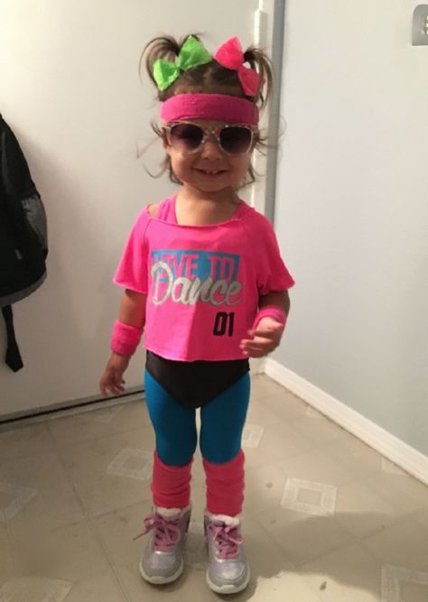 80s Costume Toddler Girl, Dress Like The 80s Kids, Toddler Workout Costume, Embeleco Day Ideas For Girl, Kids 80’s Costume, 80s Workout Halloween Costumes, Kids 80s Costume Diy Girl, Cute Toddler Girl Halloween Costume, Kids 90s Outfit Ideas Girls Diy