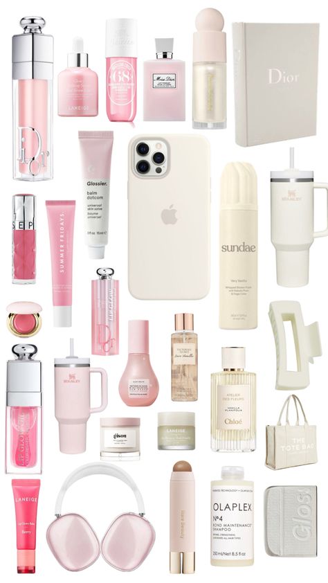 Wish List Aesthetic, Aesthetic Must Haves, Lash Website, Clean Girl Vibes, School Backpack Essentials, Cable Iphone, Makeup Bag Essentials, School Bag Essentials, Backpack Essentials