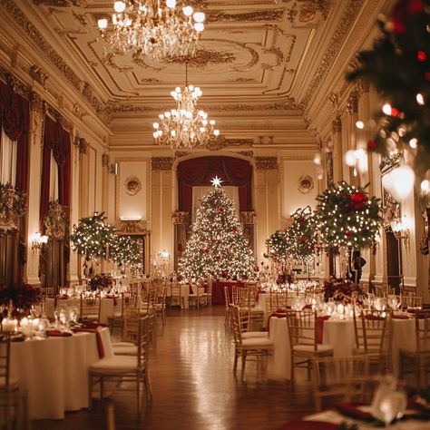 An elegant Christmas wedding combines the magic of the holiday season with timeless sophistication. From luxurious venues to refined decor, this festive celebration can be filled with rich colors, sparkling lights, and beautiful details that capture the spirit of Christmas. Whether you dream of a grand ballroom or an intimate gathering, these ideas will help you plan a wedding that exudes elegance while embracing the warmth and joy of the holiday season. Elegant Christmas Wedding Venue Ideas ... Christmas Chapel Wedding, Chic Christmas Wedding, Winter Ballroom Wedding, Elegant Christmas Wedding Ideas, Vintage Ballroom Wedding, Classy Christmas Wedding, Christmas Wedding Colors, Christmas Wedding Ideas Elegant, Christmas Ballroom