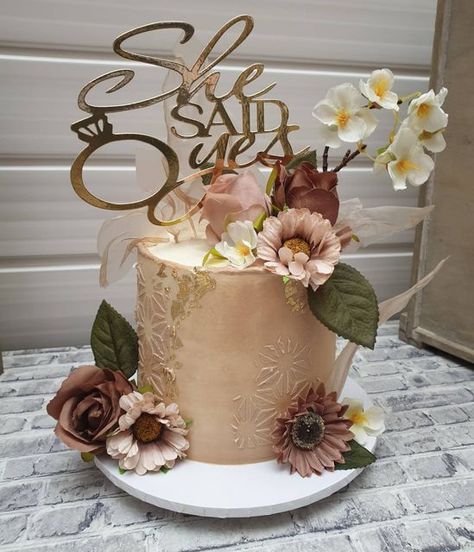 Biscoff Cake, Engagement Cakes, She Said Yes, It's Friday, Floral Cake, Celebration Cakes, Rice Paper, Holiday Specials, She Said