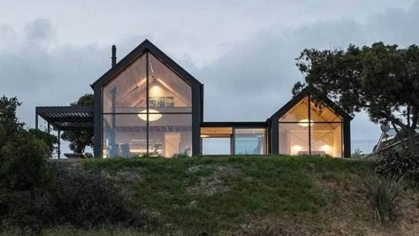 Grand Designs Houses, Dune House, Passive House Design, Dunes House, Southern Architecture, Barn Houses, Shed House, Modern Barn House, Lakefront Homes