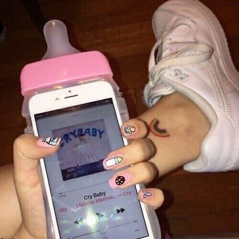 2017 Tumblr Aesthetic, 2014 Grunge, Tumblr Girly Aesthetic 2013, 2010s Aesthetic, Pale Grunge, 2010s Nostalgia, Grunge Tumblr, Everything Is Blue, Beach Pink