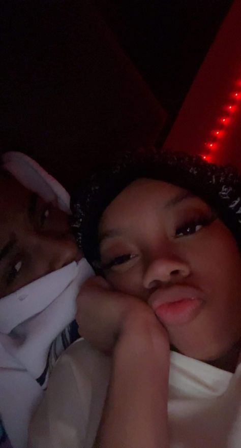 Moods Relationship, Black Girlfriend And Boyfriend Goals, Moods Relationship Pictures, Girlfriend And Boyfriend Goals, Relationship Pics, Boyfriend Black, Relationship Goals Quotes, Ebony Love, Couple Goals Teenagers Pictures