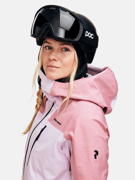 Vertical 3L Ski Jacket Women Frosty Rose | Peak Performance Ski Jacket Pink, Women’s Ski Jacket, Ski Coats For Women, Ski Jacket Outfit, Ski Jackets For Women, Womens Ski Coat, Pink Ski Jacket, Peak Performance Jacket, Womens Ski Outfits