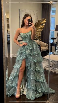 Prom Dress Inspo, Tulle Ruffles, Prom Inspo, Big Dresses, Prom 2024, Deb Dresses, Wedding Dresses With Flowers, Wedding Flower Girl Dresses, Prom Dress Inspiration