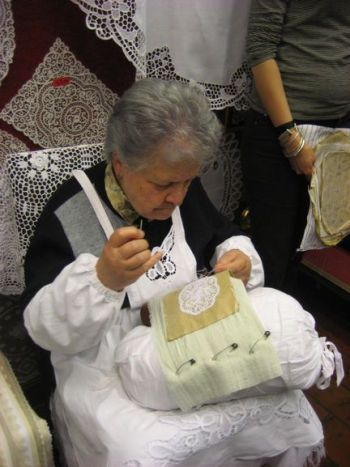 Watching traditional Burano Lace making on my dream vacation - thanks #monogramsvacation and Budget Travel Italy Embroidery, Day Trip From Venice, Burano Italy, Types Of Lace, Colorful Places, Mermaid Gifts, Vintage Italy, Anniversary Trips, Linens And Lace