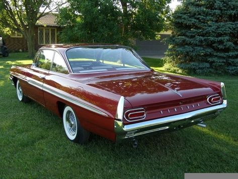 Pontiac Ventura, Vintage Automobiles, Classic Cars Trucks Hot Rods, American Classic Cars, Old Classic Cars, Classic Cars Trucks, American Classic, General Motors, Designer Furniture