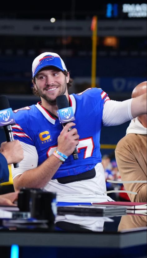 Buffalo Bills Memes, Buffalo Bills Outfit, Buffalo Bills Baby, Josh Allen Buffalo Bills, Buffalo Bills Stuff, Buffalo Bulls, Bills Mafia, Buffalo Bills Football, Bills Football