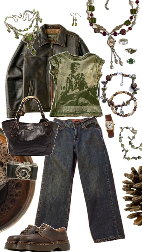 Cute nature outfit, vintage retro outfit, green outfit Nature Themed Outfits, Nature Girl Aesthetic Outfits, Nature Core Outfits, Nature Girl Outfits, Earthy Winter Outfits, Nature Outfits Aesthetic, Converse Decorated, Earthy Grunge Outfits, Vintage Style Aesthetic