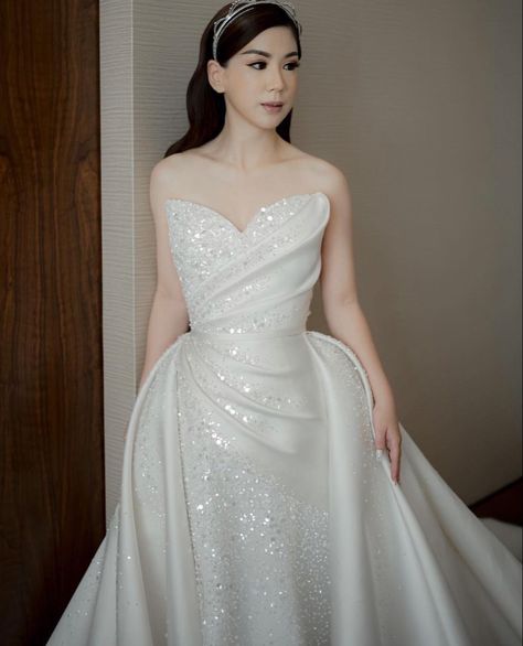 Elegant Gowns Classy Glamour, Wedding Gown Simple Elegant Classy, Classy Wedding Dresses Elegant, Wedding Gown Ideas Classy, Wedding Gown Simple Classy, Wedding Dress After Party, Hian Tjen, Brides Made, Braids And Twists