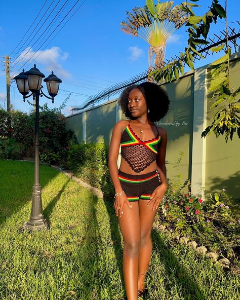 ❤️African art 🌺✨ 💛An Afrocentric spin on the Serenity Set! This crochet two-piece is the perfect beach or poolside outfit in this sunny climate☀️ 💚It’s handcrafted to perfection with breathable and lightweight stitches, using the fastest-drying yarn, so you can be fully dry after swimming, in just 20 minutes! 🖤Where would you take this set? 🏷️ GHC 470 ✨DM to order ✨Made-to-measure ✨Delivered 7-21 days after payment #crochet #crochetersofinstagram #crochetaddict #crochetdesign #crochetf... Crochet Fits, Poolside Outfit, Soft Feminine Outfits, Crochet Two Piece, Crochet Outfits, Crochet Aesthetic, Faux Locs Hairstyles, Crocheted Items, Crochet Clothing And Accessories