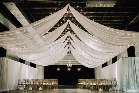 Wedding Venue Roof Decorations, Wedding High Ceiling Decor, Wedding Drapery Ideas Ceilings, Wedding Draping Ceiling, Wedding Salon Decoration, Ceiling Wedding Decor, Wedding Ceiling Draping, Ceiling Draping Wedding, Start Planning A Wedding