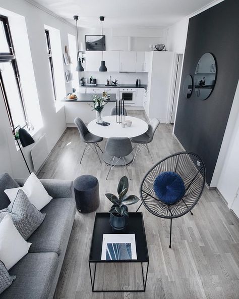 living room Ideas Living Room Designs Ideas Long Living Room Design Ideas For 2019 Apartment Interio Decor Studio, Small Living Room Decor, Small Apartment Decorating, Cool Apartments, Living Room Decor Apartment, Home Room Design, Apartment Interior, Apartment Living Room, Small Living Room