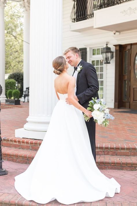 Greenville, SC Wedding Bride & Groom Photo Greenville Sc Wedding, Light And Airy Wedding, Airy Wedding, Authentic Wedding, Luxurious Bed, Venue Wedding, Greenville Sc, Estate Wedding, Photographer Wedding