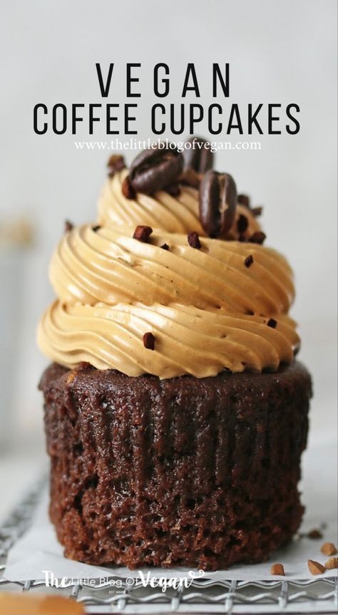 Vegan Cupcake Recipes, Patisserie Vegan, Vegan Coffee, Vegan Pastries, Coffee Cupcakes, Vegan Baking Recipes, Plant Based Desserts, Vegan Cake Recipes, Vegan Cupcakes