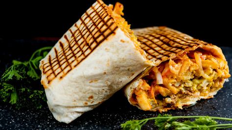 The Origin Of French Tacos, One Of France's Fast Food Favorites Authentic Chicken Tacos, Chicken Tacos Recipe Easy, Street Taco Recipe, Chicken Taco Seasoning, Easy Taco Recipes, Chicken Tacos Easy, France Food, Taco Dinner, Chicken Taco Recipes