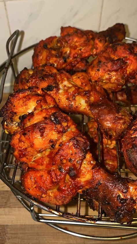 Tandoori Recipes, Chicken Starter Recipes, Chicken Tenderloin Recipes, Ayam Bakar, Indian Cooking Recipes, Lunch Bowl, Tenderloin Recipes, Tasty Recipes Videos, Quick Recipes Snacks