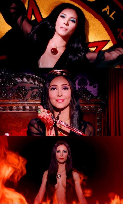 Movie Iconic Scene, Love Witch Costume Halloween, Hot Witch Aesthetic, Vampirella Costume, The Love Witch Cosplay, Love Witch Halloween Costume, Horror Women Costume, Halloween Costumes Horror Movies Women, The Love Witch Movie Costume