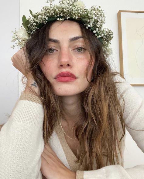 Phoebe Tonkin Hair, This Is Your Life, Phoebe Tonkin, Girl Crushes, Beauty Inspiration, Pretty Woman, Pretty People, Beautiful People, Long Hair