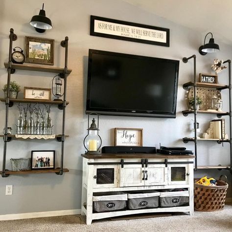 We love clean, organized living rooms! 👏 We know that life gets hectic at times but if your living room looks anything like @theranchette you are doing something right! 💪⁣ ⁣ Everything has its space here and we could not love it more! Her industrial shelving keeps all her decor in line and also adds a touch of industrial charm to her space. 😌☺️ We even see our Distressed Metal Hourglass! Available as today's flash! Grab yours NOW! 💙⁣ ⁣ ⁣ #decorsteals #decorstealsaddict #mydecorsteals #decors Hourglass Decor, Industrial Farmhouse Living Room, Industrial Decor Living Room, Living Room Industrial, Industrial Farmhouse Decor, Farmhouse Style Furniture, Farmhouse Shelves, Decor Ikea, Industrial Livingroom